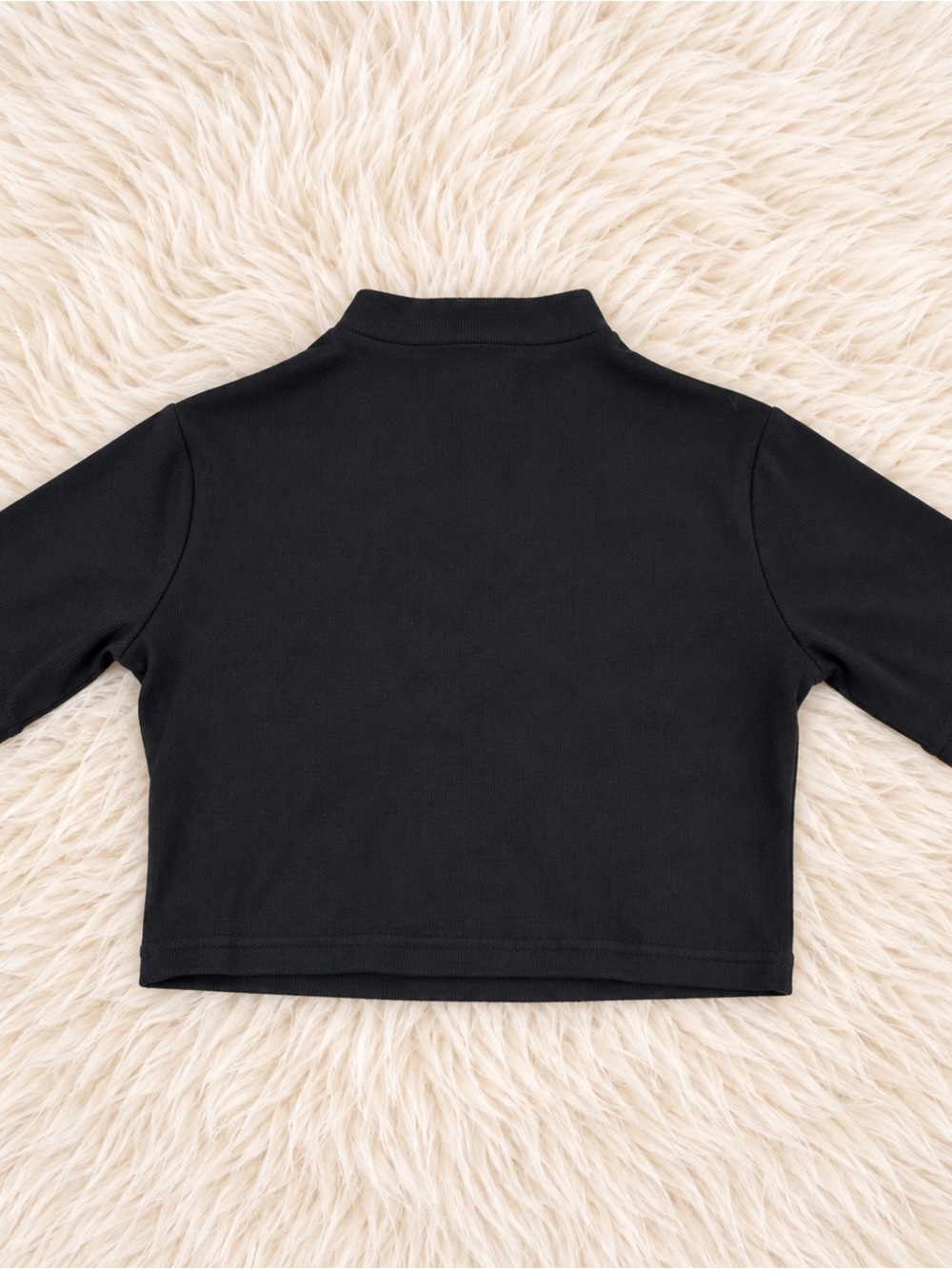 Reebok Black Cropped Mock Neck Top - Picture 2 of 2